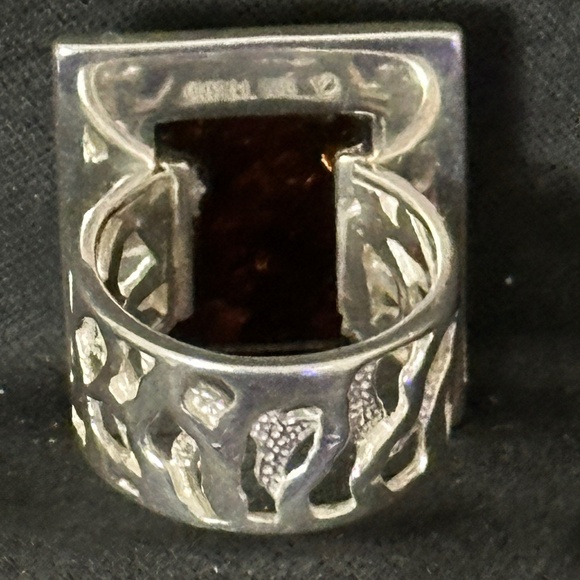 925 Sterling Silver Baltic Amber ring rectangular stone w/textured border & band - Picture 10 of 15